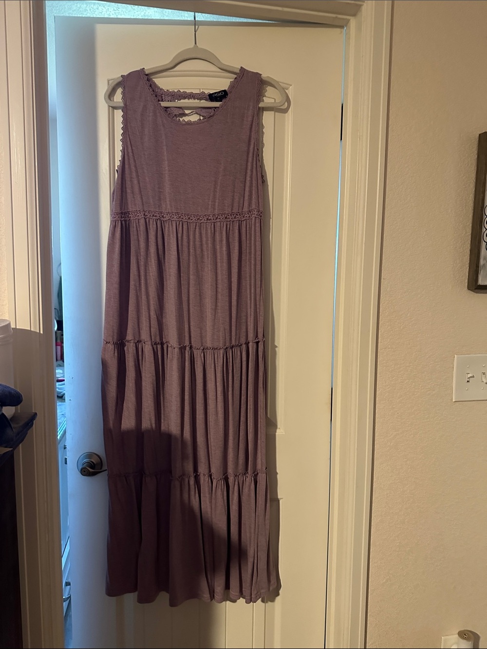 Sleeveless Lavender Tiered Maxi Dress - Unbranded